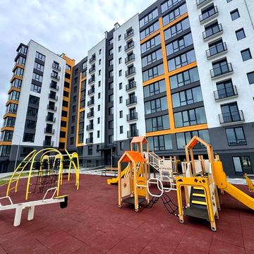 Терміново!!! 2 кімнатна квартира з індивідуальним газовим опаленням в центрі!!!
