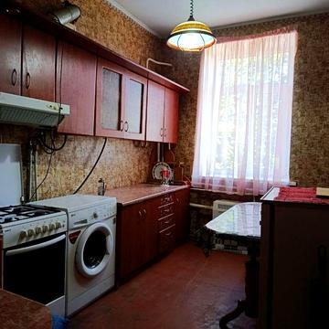 Продаж трикімнатної квартири