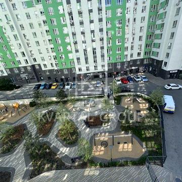 двокімнатна квартира біля центрального парку
