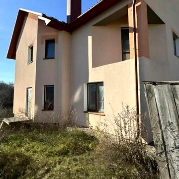 Продаж 2 поверхового дуплекса з ділянкою на 5 соток, 192 кв. м, Байківці