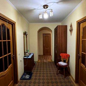 Продаж 3 кімнатної квартири, вул.Слави Стецько