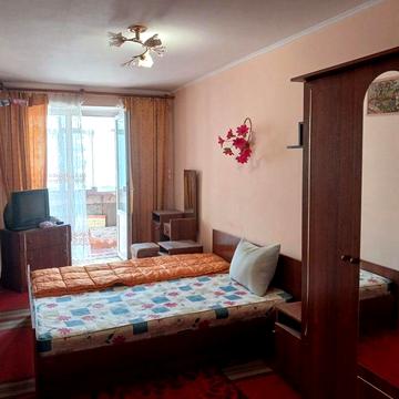 Продам 2кв Виставка 2/5 45000₴ Торг