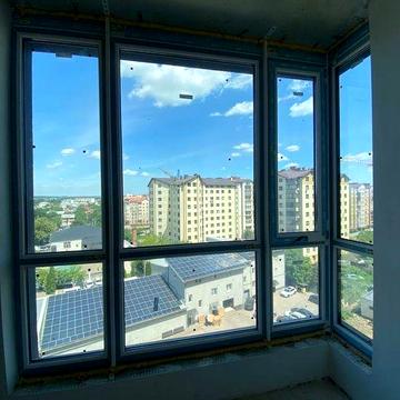 Продам 1 кімнатну, видову квартиру на центр Франківська