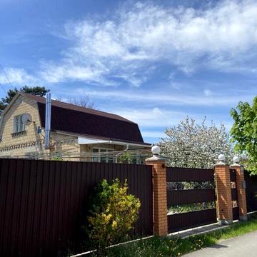 Продам будинок с Горенка район Пуща Водиця 16 сот і 200 м2