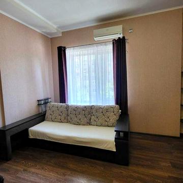 Здам свою квартиру-студію поряд з метро