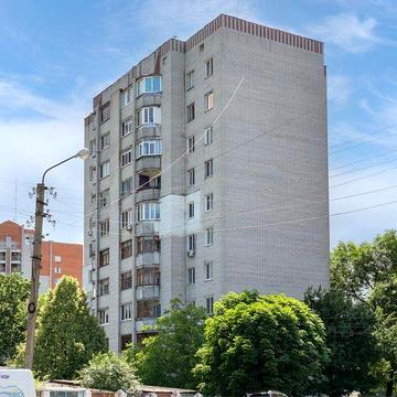 3 кімнатна 78,6 кв. м Центр міста вул. Мазепи район Круг, цегляний будинок, готова до ремонту 3 поверх