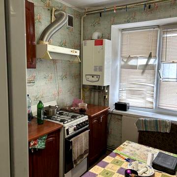 Продаж 3-к квартири по вул. Михайлівська