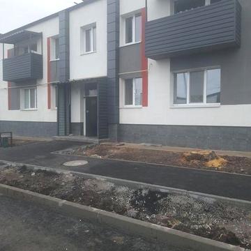 ВЛАСНИК!Продам  автономну  3 -к.квартиру зі свердловиною та опаленням. ЖК ОСББ