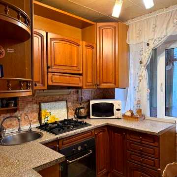 Продам 1к квартиру в центре.