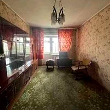 Продам 2х комн.кв. Космос.Власник.Большой балкон