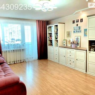 Продаж 4к Квартира Юності проспект
