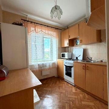 Продаж 2к квартири на Маланюка