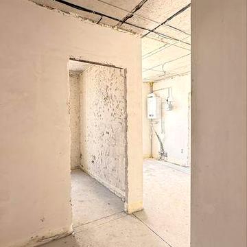 Продаж однокімнатної чистової квартири на Зулінського