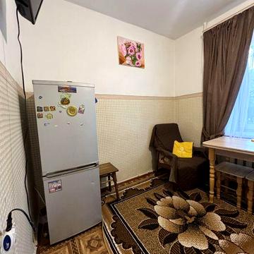 Сдаю квартиру в центре корабельного района