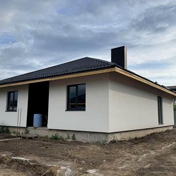 Продам будинок поруч Кінзи з газом та міськими комунікаціями