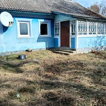 Продам хату с. Рогізна