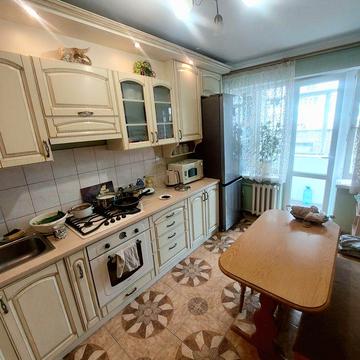 Продаж 1кім квартира Вул Мазепи кут Миколайчука
