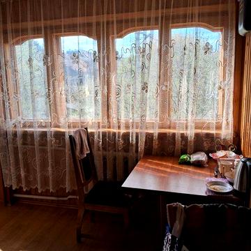 1-к.Парк Шиллера низ,ПОСЕРЕДНИЕ