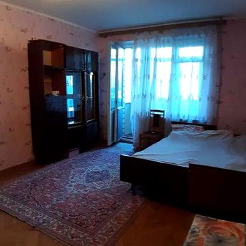 сдам квартиру в центре, м. Научная.