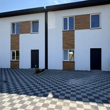 Продаж таунхаус 75 м² з власним двориком Закритий комплекс 2 паркомісця Синергія поруч