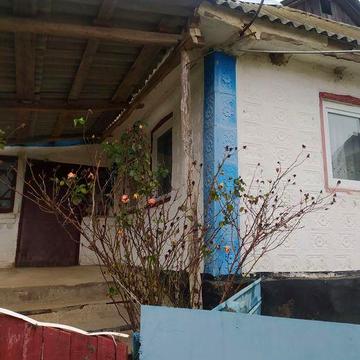 Продам чудовий будинок хата в мальовничому селі дача