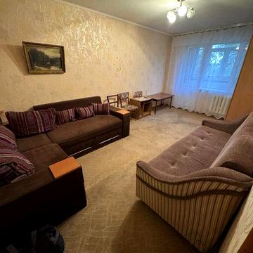 Продам 1 ком с мебелью  квартиру