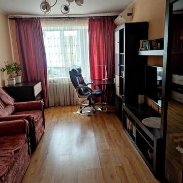 Продається 2-кімнатна квартира