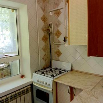 1 квартира на Бажана біля метро Харківська від власника