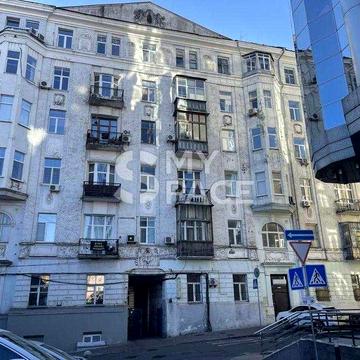 45м Михайлівський пров. 9а Житловий фонд Майдан Незалежності Софіївська площа