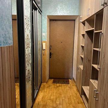 Продам квартиру Ю Пасхаліна 10/5 Власник без комісії Сталінка л