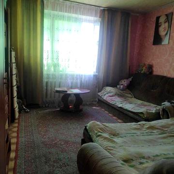 Продається 2-к квартира на Токарному (Мотель)