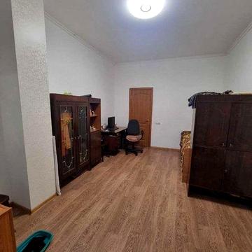 Продам квартиру-студію