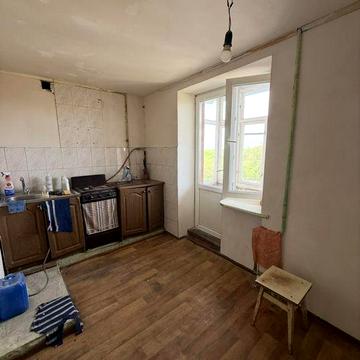 Продається 1 кімнатна квартина на стадіі ремонту