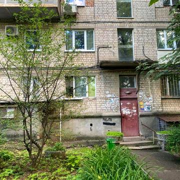 2 комнатная гостинка 23 августа