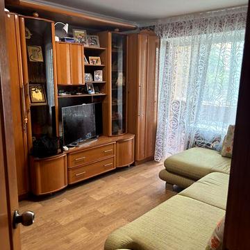 Продаж 1к Квартира Нижній Вал вулиця