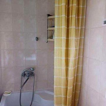 Продам частину будинку в центрі Корюківки.