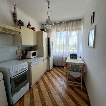 Продаю 3 кімнатну на Бамі площею 65м.кв. за  56000$