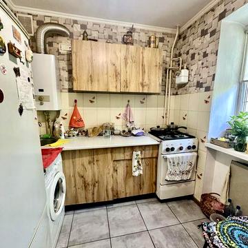 Продам 2к кв. пр.Свободы, р-н ж/д, авто вокзалы