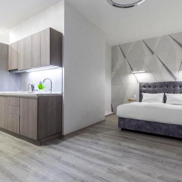 Suite Silver Style