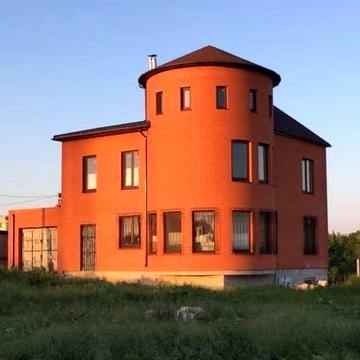 Частный дом из красного кирпича с.Бурлачья Балка
