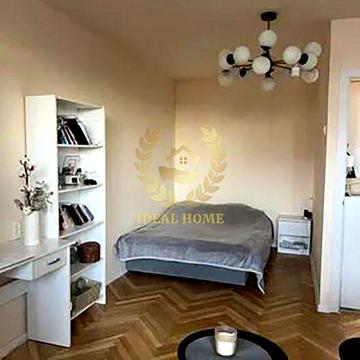 Затишна квартира з ремонтом Смелянская ул.