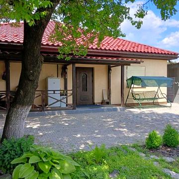Продам приватній будинок 115 м2 на Дачном.