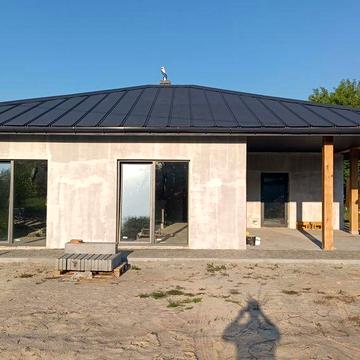 Якісно побудований одноповерховий будинок 90м² з терасою 25 м²