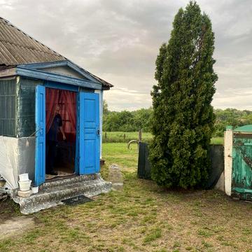 Затишний будинок 49м2, центр села Ліпляве