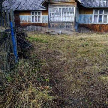 Продається житловий будинок с.Поляниця Калуського р-н.