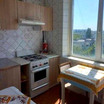 Продам 2х комн квартиру возле медкомплекса на Салтовке