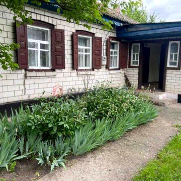 Продаж будинку в с. Худяки