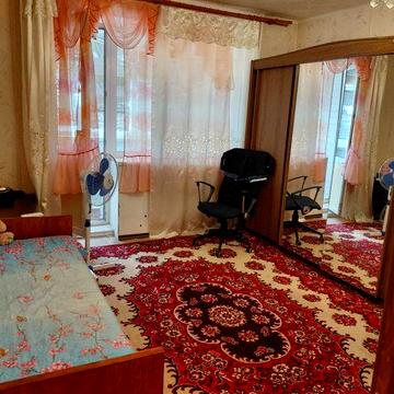 Продаж 1 к.кв. по вул.Харківська 4