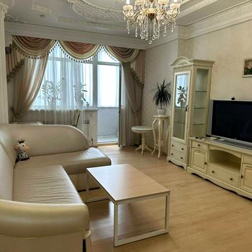 Жилянська вул., 118
