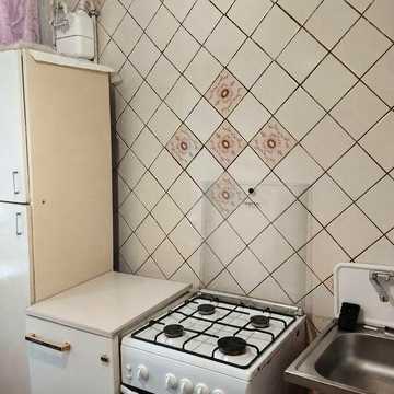 Продам 2-х комнатную квартиру Коммунальный рынок